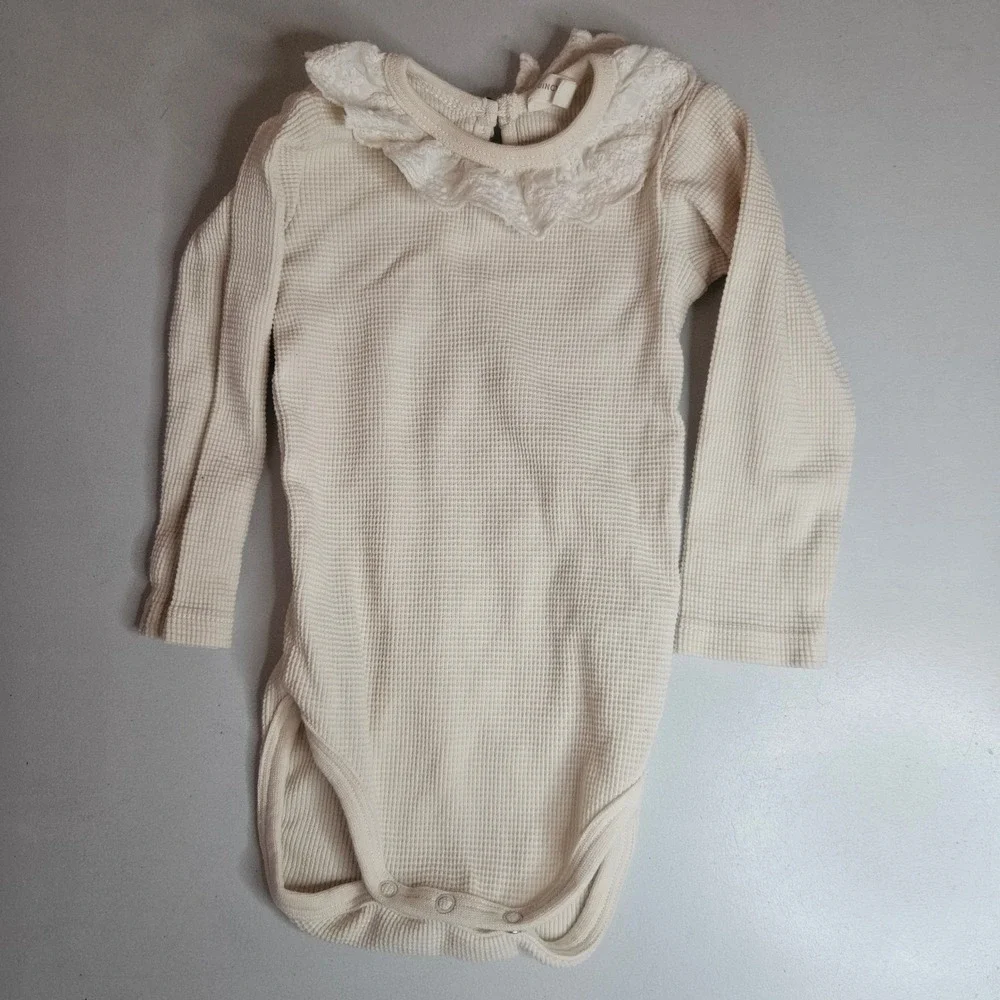 Quincy Mae Baby Organic Cotton Waffle Knit Ruffle Collar Bodysuit‎ Set 6-12M 2pk